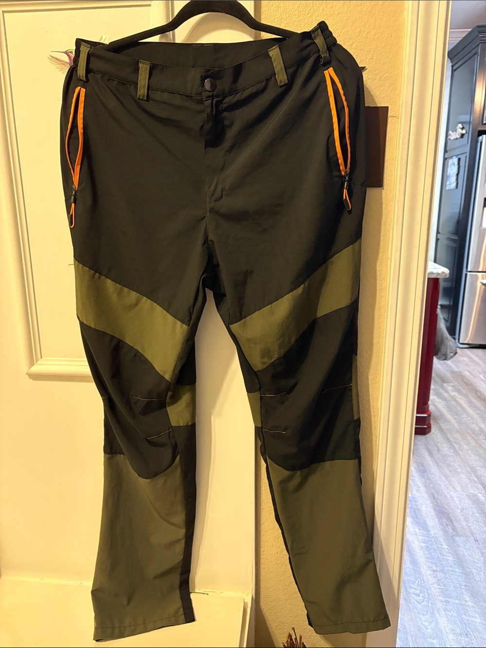 Jeep Men's Olive & Black Cargo Pants with Orange Zip Accents